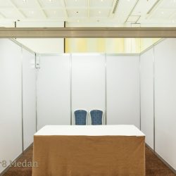 Desain Yang Kreatif dan Efektif Dengan Sewa Booth r8 Medan